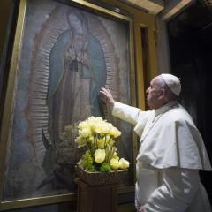 PAPA FRANCISCO Y LA VIRGEN DE GUADALUPE